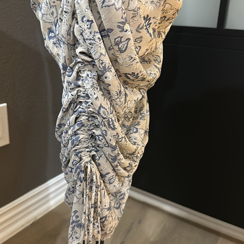 Dress - Picture 6 of 10